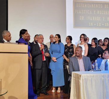 Residencia de Cirugía Plástica del Gautier celebra 45 años formando especialistas