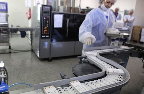Industria farmacéutica incrementa empleos en el país