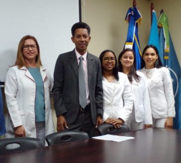 Reid Cabral apertura residencia de Nutriología Clínica Pediátrica