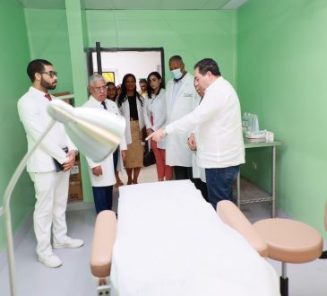 Hospital Salvador B. Gautier reinaugura Departamento de Cirugía Plástica y Reconstructiva