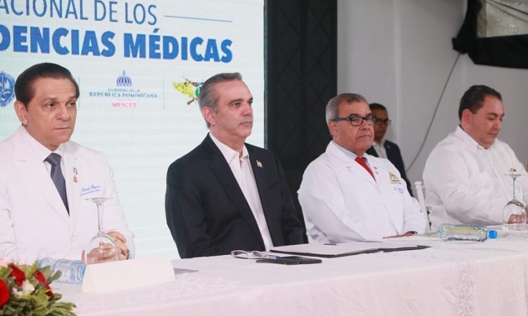 Salud Pública y CMD aperturan su Programa de Residencias Médicas