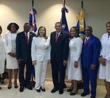 Autoridades electas para el 2022-2026 asumen dirección de la FCS