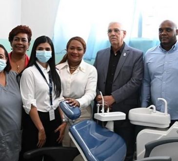 SNS inauguró cinco unidades odontológicas en el este del país