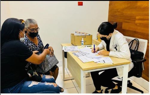 Neumólogos del Hospital Cabral y Báez realizaron operativo médico