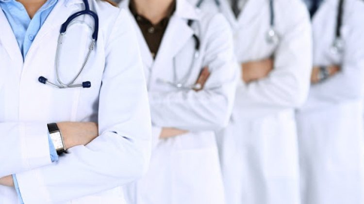 Residencias médicas se concentran en tres provincias Residencias médicas se concentran en tres provincias