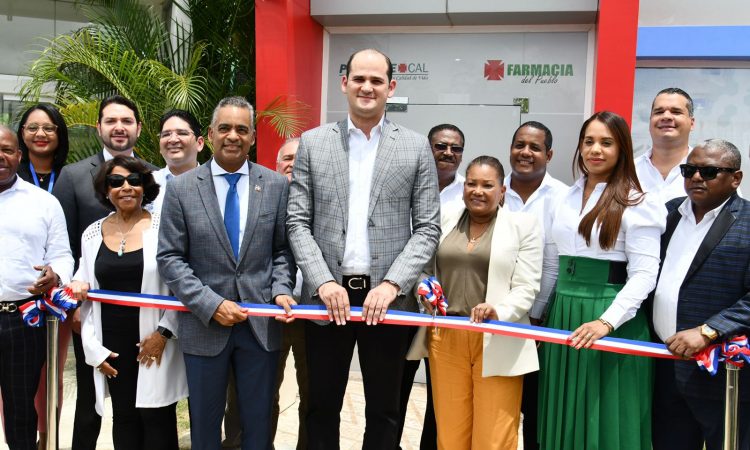 Inauguran primera Farmacia del Pueblo en Ciudad Juan Bosch