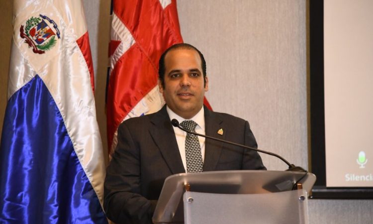 MSP impulsa estrategias para garantizar medicamentos de alto costo Leandro José Villanueva. director de DIGEMAPS