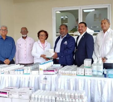 Moscoso Puello confirma recepción de donativos de medicamentos e insumos