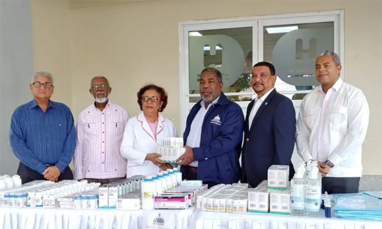 Moscoso Puello confirma recepción de donativos de medicamentos e insumos