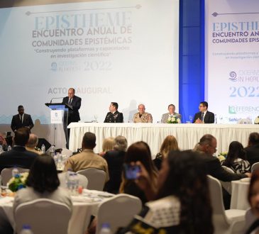 Especialistas llaman a optimizar manejo de información sobre epidemia de VIH en el sector militar