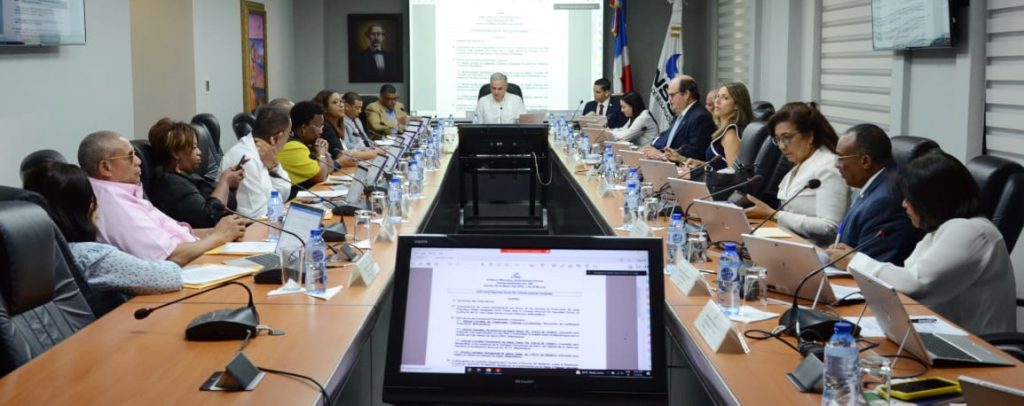 CNSS ratifica autorización de afiliar a niños de orfanatos al Régimen Subsidiado CNSS ratifica autorización de afiliar a niños de orfanatos al Régimen Subsidiado