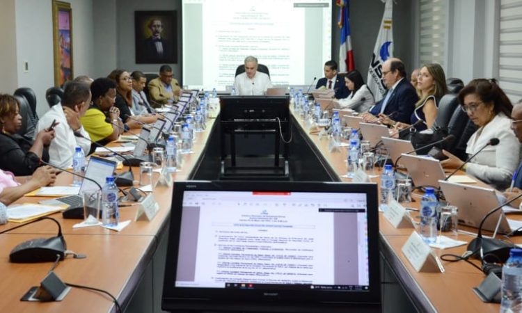 CNSS ratifica autorización de afiliar a niños de orfanatos al Régimen Subsidiado 