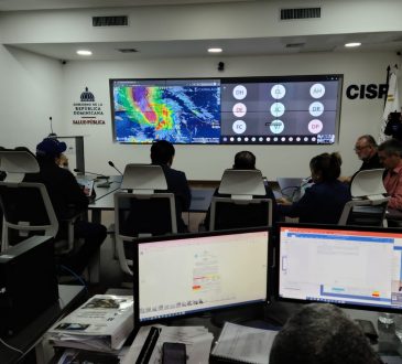 MSP instruye supervisión de albergues para verificar condiciones sanitarias durante el paso del huracán Fiona