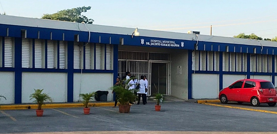 Pacientes denuncian falta de médicos en el Hospital Jacinto Mañón Hospital Municipal Doctor Jacinto Ignacio Mañón