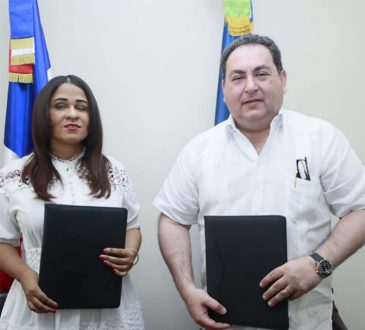 SNS y CECAPCI firman acuerdo para la inserción laboral de personas discapacitadas