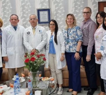 UNPHU y Vinicio Calventi renuevan acuerdo para fortalecer educación médica