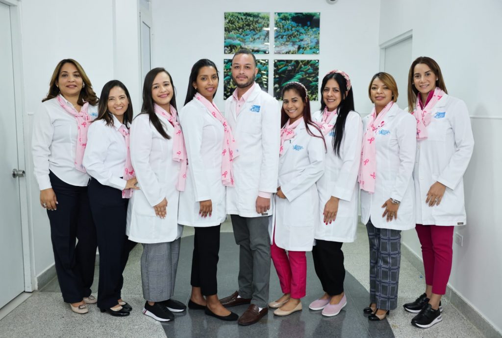 Liga Dominicana Contra el Cáncer lanza su campaña 'Por Amor a Ellas' Liga Dominicana Contra el Cáncer lanza su campaña 'Por Amor a Ellas'