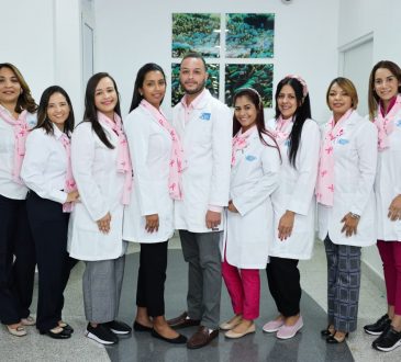 Liga Dominicana Contra el Cáncer lanza su campaña 'Por Amor a Ellas'