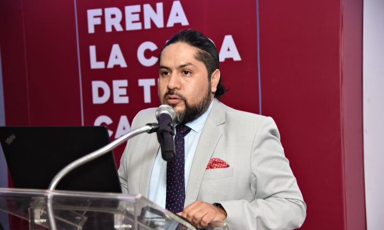 Dermatólogo Juan Pablo Vire