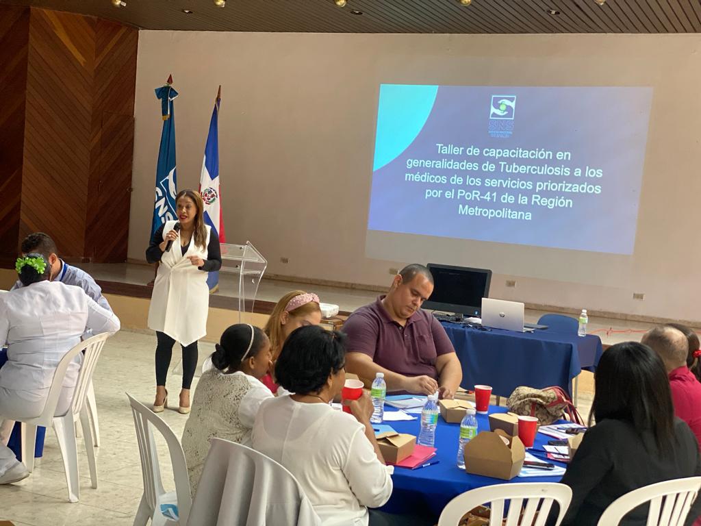 SRSM Y SNS refuerzan formación médica para pacientes con tuberculosis