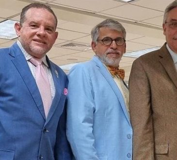 Doctores William Duke, Miguel Robiou y Marcos Núñez Cuervo