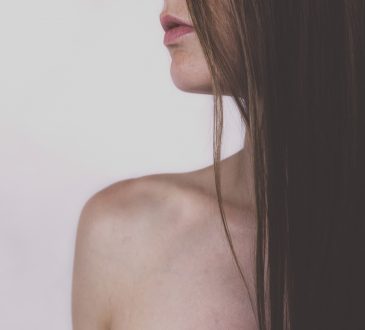 Riesgo de cáncer de mama se duplica por antecedentes familiares