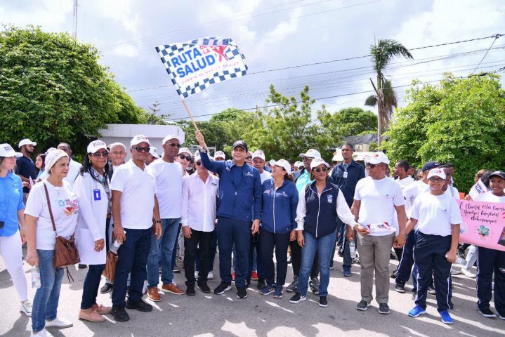 Ruta de la Salud llega al Colegio Santo Cura de Ars este viernes Salud Pública lleva su ‘Ruta de la Salud’ a la provincia San Juan de la Maguana