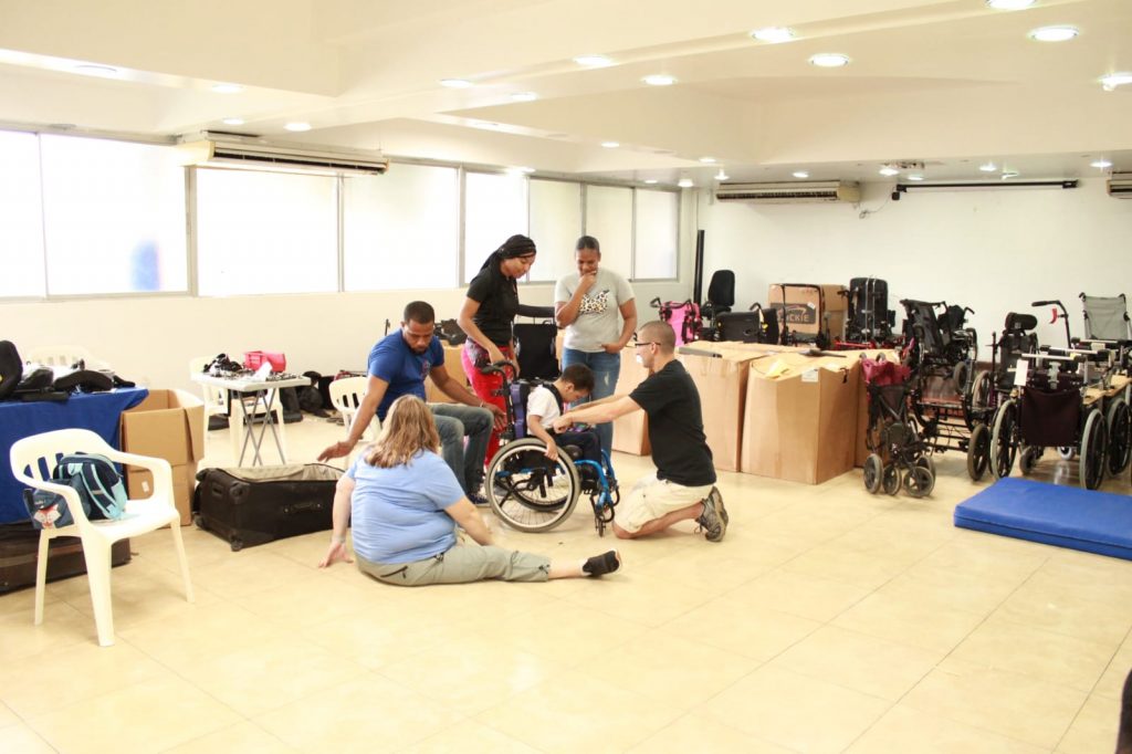ADR capacitó y donó sillas de ruedas con apoyo del Proyecto Propel ADR capacitó y donó sillas de ruedas con apoyo del Proyecto Propel