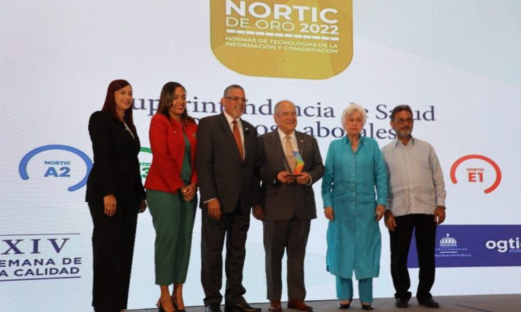 SISALRIL obtuvo el premio NORTIC de oro 2022 SISALRIL obtuvo el premio NORTIC de oro 2022