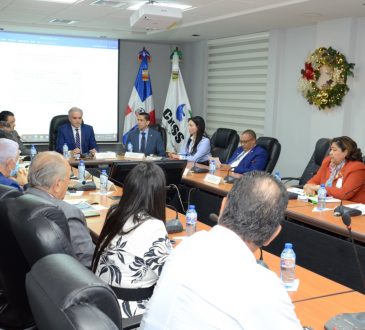 CNSS busca conciliar diferencias en sectores del SDSS