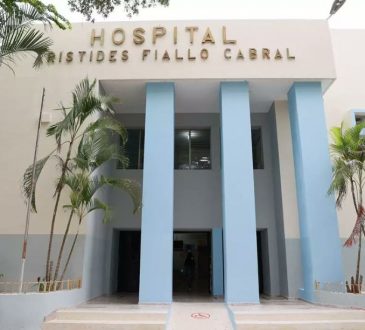 SNS trabaja en remozamiento del Hospital Arístides Fiallo Cabral