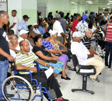 Más 4.5 millones de afiliados al SFS corren riesgo de perder su cobertura