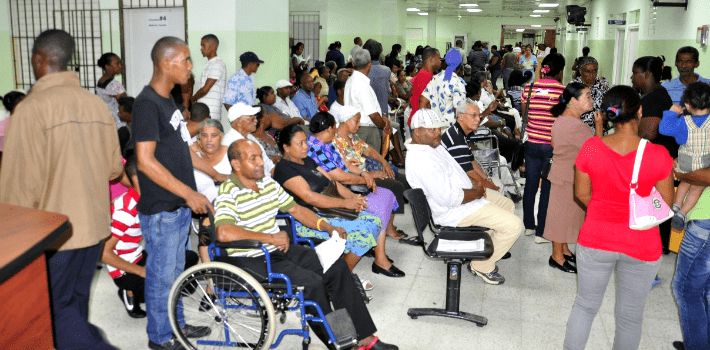 Más 4.5 millones de afiliados al SFS corren riesgo de perder su cobertura