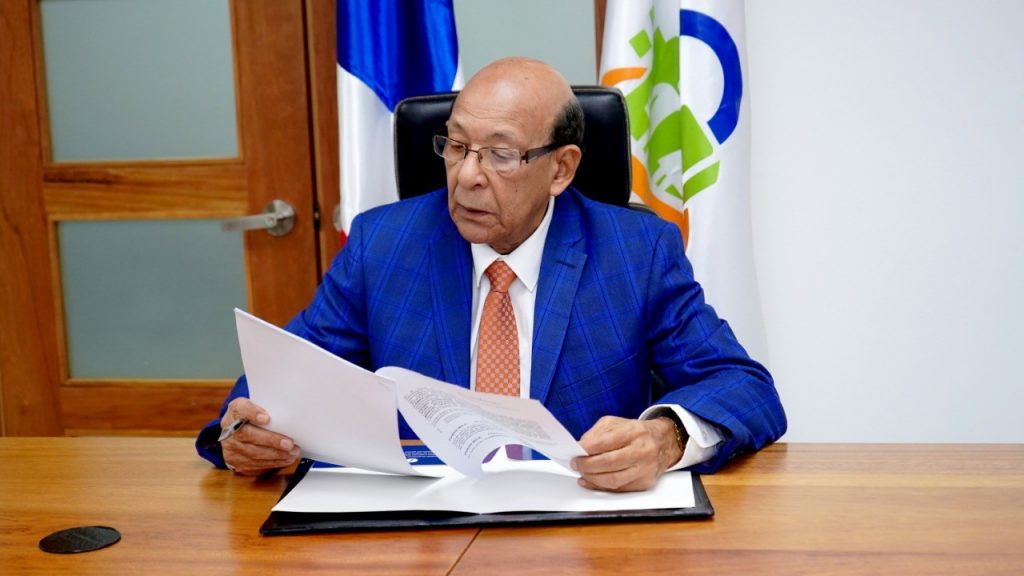 IDOPPRIL otorga beneficios por más de RD$2,066 millones a trabajadores del Cibao Dr. Fausto López Solís, director ejecutivo del Instituto Dominicano de Prevención y Protección de Riesgos Laborales (IDOPPRIL)