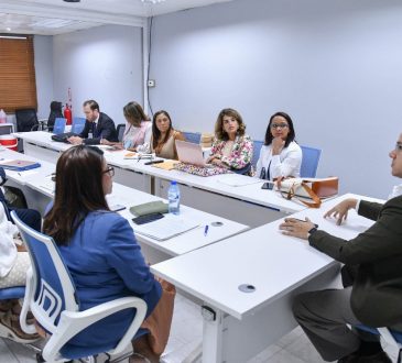 Salud Pública busca consenso con sociedades médicas sobre medicamentos de alto costo