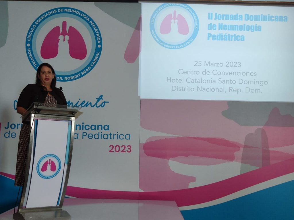 Egresados en neumología pediátrica del Reid Cabral presentaron su próxima jornada científica