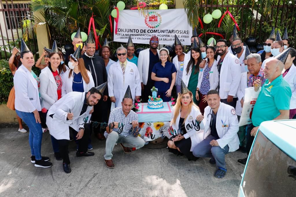 Reclaman apertura total del hospital Dr. Luis Eduardo Aybar