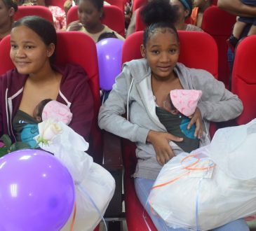 Fundación Sonrisa de Ángel celebró II simposio 'Bebé Prematuro'
