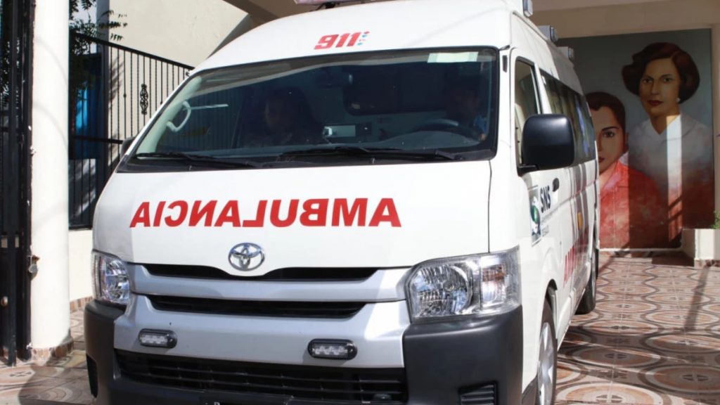 Gobierno entregó moderna ambulancia al Hospital Pascasio Toribio de Salcedo Gobierno entregó moderna ambulancia al Hospital Pascasio Toribio de Salcedo