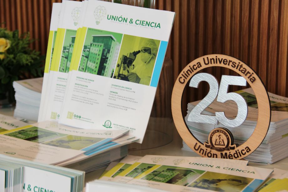 Unión Médica Clínica Universitaria lanzó su revista científica Unión Médica Clínica Universitaria lanzó su revista científica