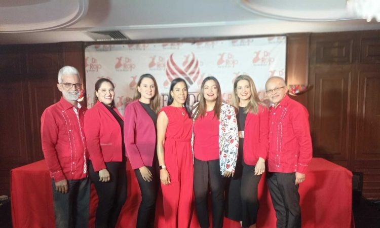 FUNDO presentó la edición 2023 de su campaña 'De Rojo por la Mujer'