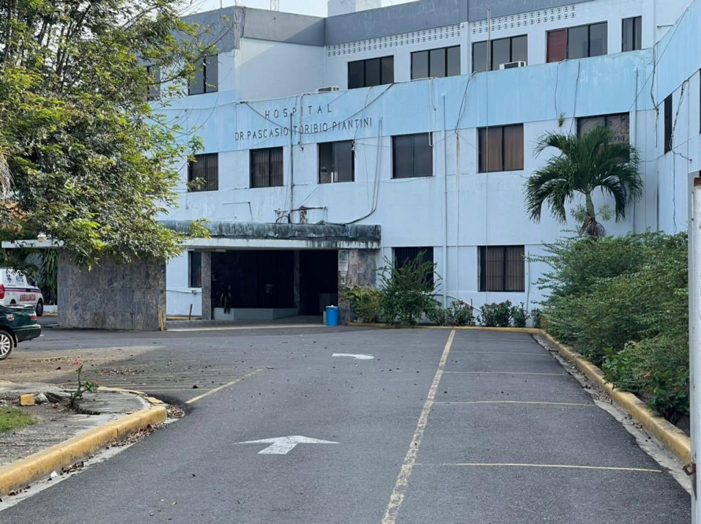 CMD denunció agresión a médico y enfermera en Hospital de Salcedo Hospital de Salcedo