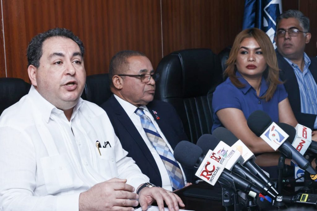 SNS anuncia cambios en la dirección del Materno de Los Mina para agilizar investigaciones sobre la mortalidad materna y neonatal