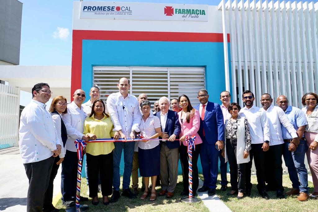 Promese/CAL abre dos Farmacias del Pueblo en Sabana Perdida y Capotillo Promese/CAL abre dos Farmacias del Pueblo en Sabana Perdida y Capotillo