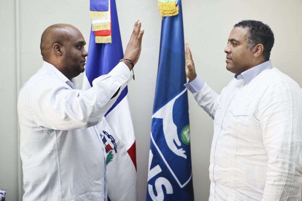 Dr. Juan Francisco Valoy asumió dirección del Hospital Jaime Oliver Pino