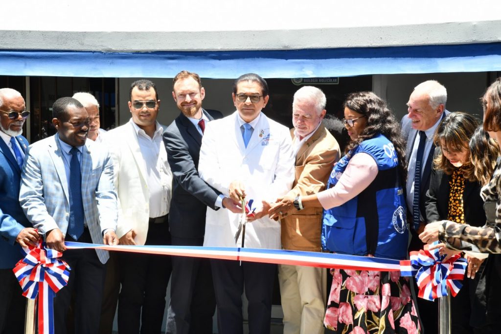 Salud Pública inaugura Laboratorio de Biología Molecular en el CECOVEZ