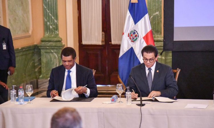 Gobierno dominicano firmó convenio con la UASD y el Sistema de Salud Académico de Medicina Montefiore