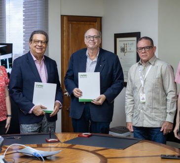 UNPHU, Centro de Lucha contra la Ceguera Dr. Zato e INCIVI firman acuerdo para mejorar la atención oftalmológica