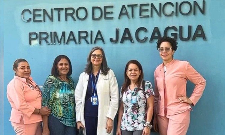 Hospital Arturo Grullón realizó operativo médico pediátrico en Jacagua