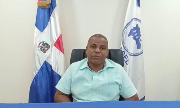 Presidente de la Unión Nacional de Servicios de Enfermería Dominicana (UNASED)